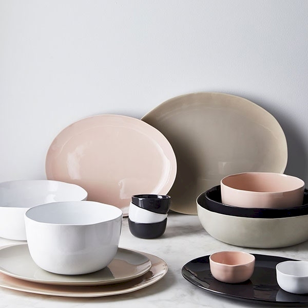 Dinnerware Sets