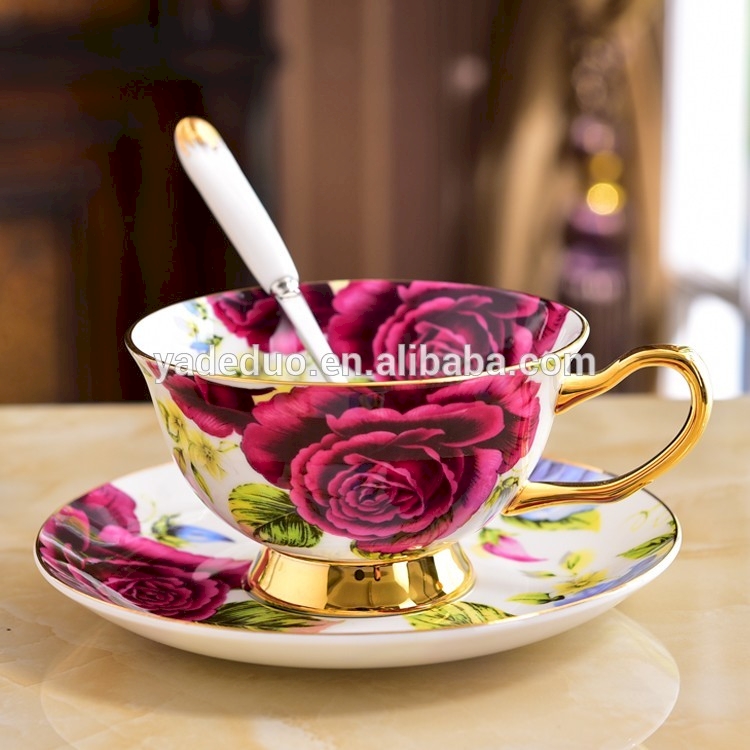 Plates, Mugs & Teacups