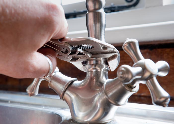 Faucet Repairing 